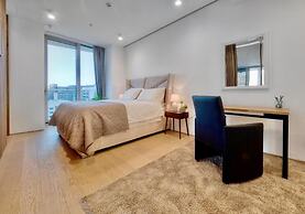 One bedroom apartment-Sea&Old Town view
