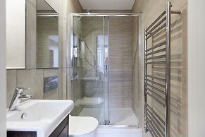 The Wembley Hideaway - Bright 2bdr Flat