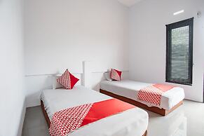 Hotel O Owo Guest House Syariah