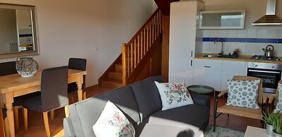 Sleeps 6 - Private Pool - Remote Countryside Villa