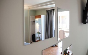 Room in Guest Room - Girogiali Beach Hotel