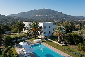 Gaia - A Secret Luxury Hideaway