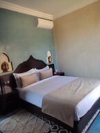 Riad Timskrine