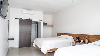 Hotel Marea Baja