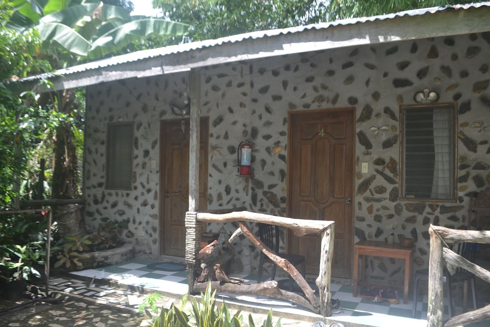 Shenamae Pension