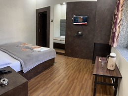 Hotel Mansarovar