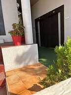 Hotel Mansarovar