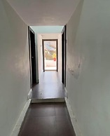 Hotel Mansarovar