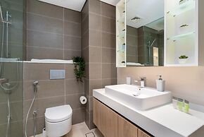 Modern 2BR at Liv Residence