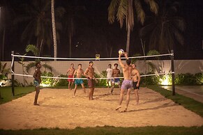 Coconuts Beach House