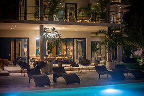 Coconuts Beach House