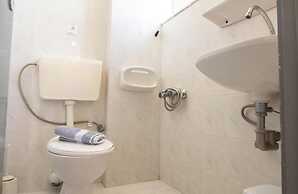 Room in Guest Room - Girogiali Beach Hotel