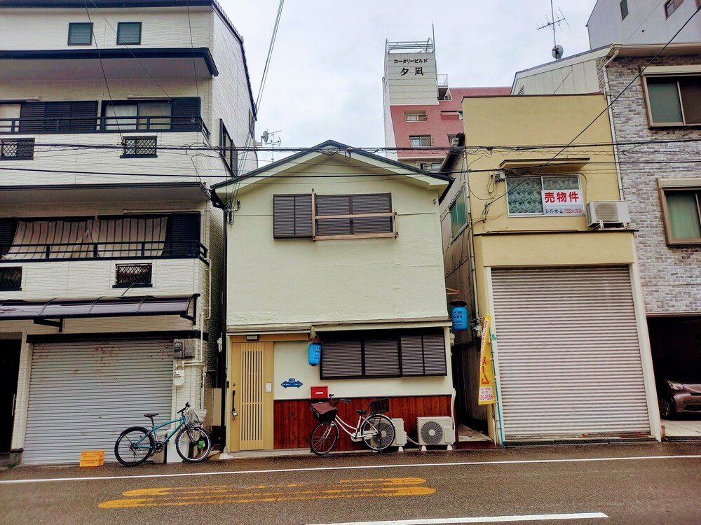 IZAWA