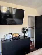 The Singlecote Hotel