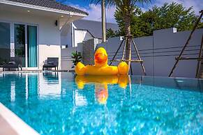 Private Modern 3 Bedroom Pool Villa- AV1