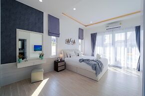 Private Modern 3 Bedroom Pool Villa- AV1