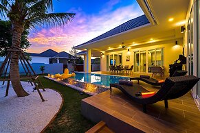 Private Modern 3 Bedroom Pool Villa- AV1