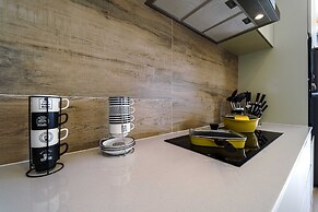 Private Modern 3 Bedroom Pool Villa- AV1