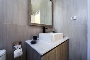 Private Modern 3 Bedroom Pool Villa- AV1