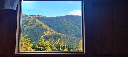 Macho Mora Mountain Lodge