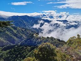 Macho Mora Mountain Lodge