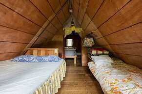 Macho Mora Mountain Lodge