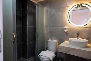 Safir Suit Otel