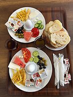 Safir Suit Otel