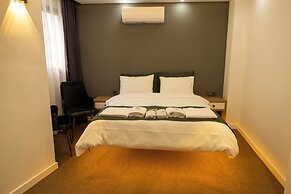 Safir Suit Otel