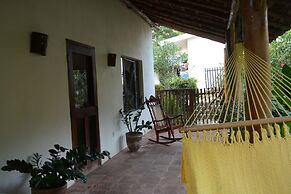 Casa Girasol Hospedaje y Tours