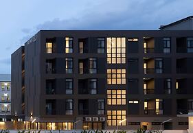 AMIRI PLACE HOTEL