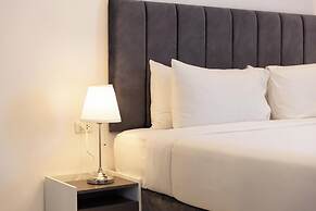 AMIRI PLACE HOTEL
