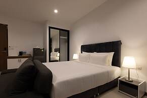 AMIRI PLACE HOTEL