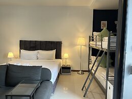 AMIRI PLACE HOTEL