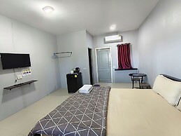 Check-in Resort