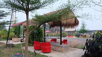 Check-in Resort