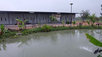 Check-in Resort