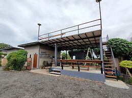 Check-in Resort