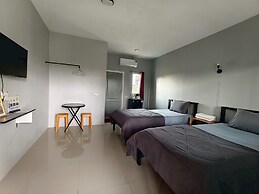 Check-in Resort