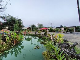 Check-in Resort