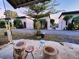 Check-in Resort