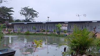 Check-in Resort