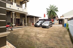 Hotel O Adelia Residence