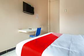 Hotel O Adelia Residence