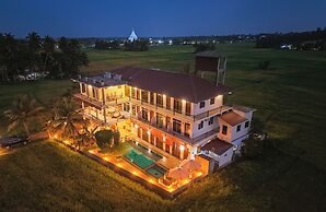 Serene Park Hotel By Ark