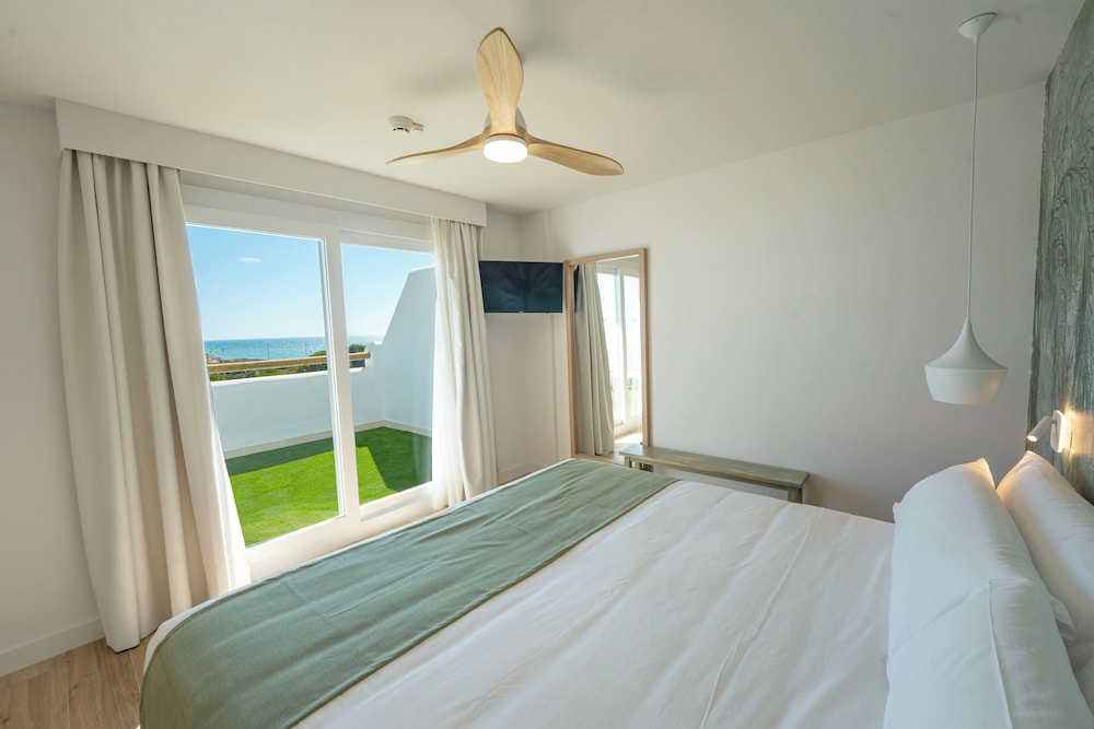 Punta Candor Suites
