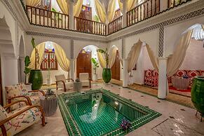 Riad Lalla Azalay