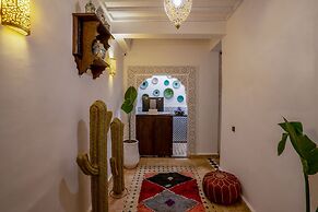 Riad Lalla Azalay