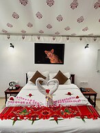 Jawai Empire Resort