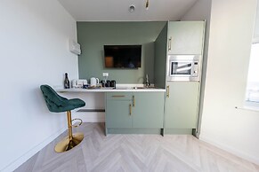 Bowles Hotels